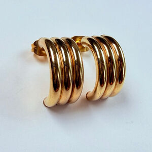 14K Solid Yellow Gold Designer Carla Chunky Triple Banded C Half Hoop Earrings